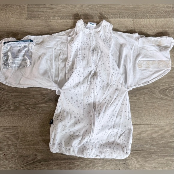 Bundle of 2 halo sleep sack swaddles small - Picture 6 of 10